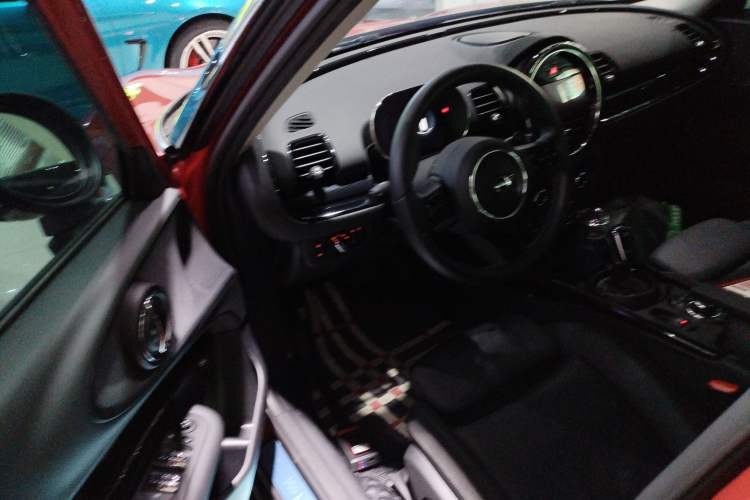 Used MINI Clubman 2022 Updated 2.0T COOPER S Driver Seat