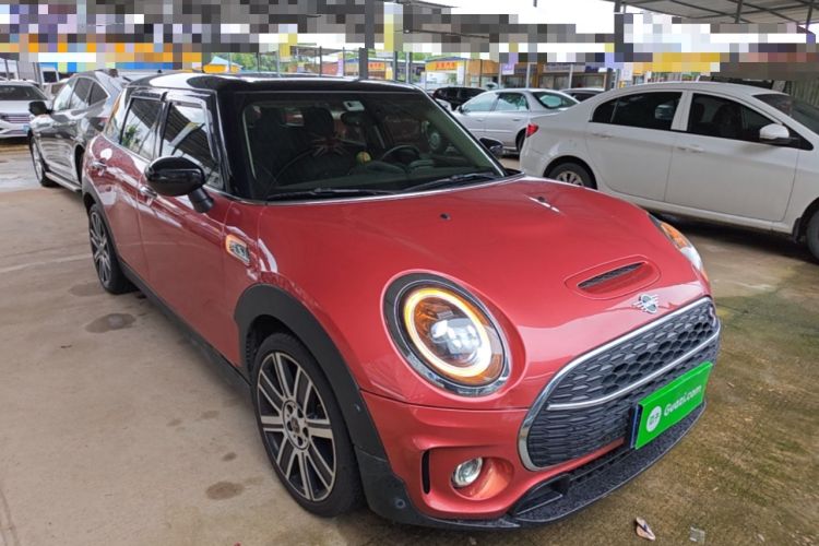 Used MINI Clubman 2022 Updated 2.0T COOPER S Front Right 45 Deg