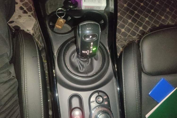 Used MINI Clubman 2022 Updated 1.5T COOPER Gear Lever