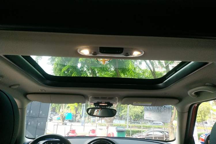 Used MINI Clubman 2022 1.5T COOPER Connoisseur Headliner