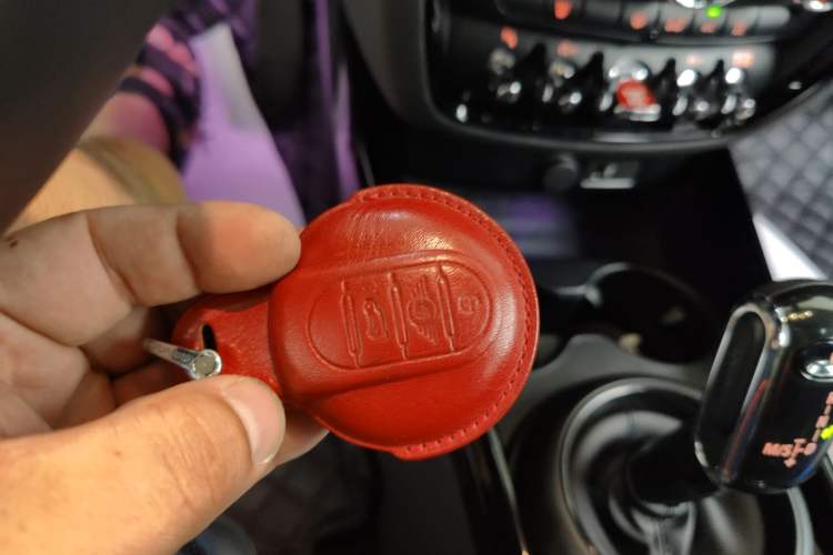Used MINI Clubman 2022 Updated 2.0T COOPER S Interior 1