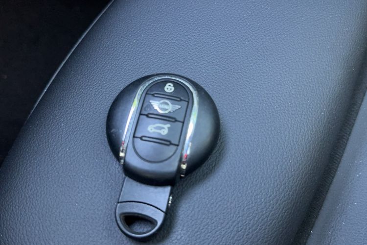 Used MINI Clubman 2022 1.5T COOPER Interior 14