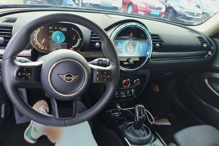 Used MINI Clubman 2022 Facelift 1.5T COOPER Connoisseur Interior 2