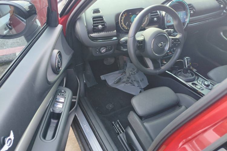 Used MINI Clubman 2022 Facelift 1.5T COOPER Connoisseur Interior 3