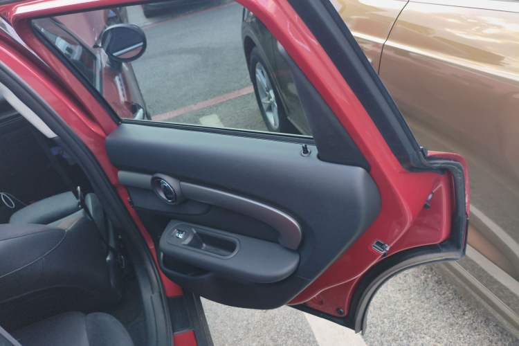 Used MINI Clubman 2022 Facelift 1.5T COOPER Connoisseur Interior 6