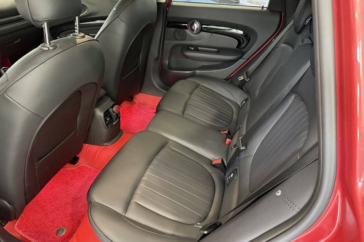 Used MINI Clubman 2022 Updated 2.0T COOPER S Interior 7