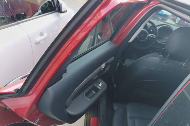 Used MINI Clubman 2022 Facelift 1.5T COOPER Connoisseur Interior 8