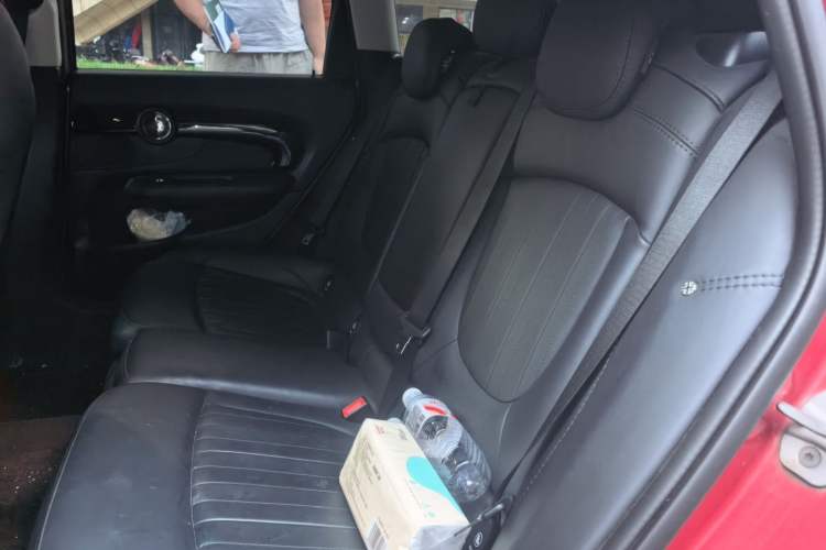 Used MINI Clubman 2022 2.0T COOPER S Left Rear Seat