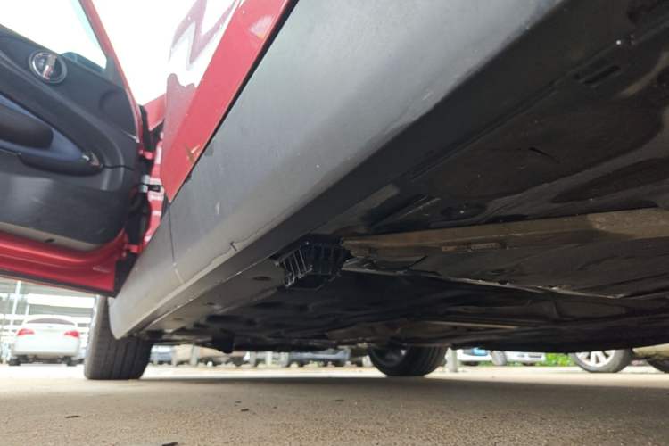 Used MINI Clubman 2022 Updated 2.0T COOPER S Left Side Sill
