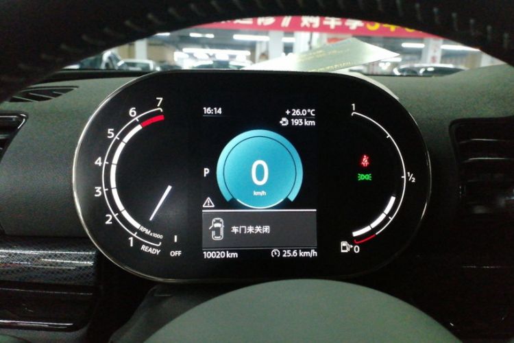 Used MINI Clubman 2022 Updated 2.0T COOPER S Odometer Close Up