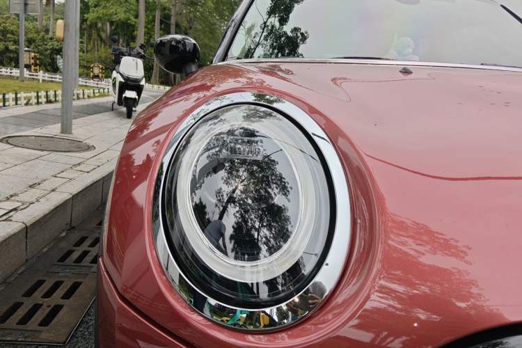 Used MINI Clubman 2022 1.5T COOPER Right Front Headlight