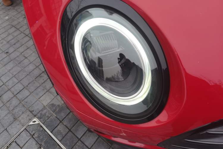 Used MINI Clubman 2022 Facelift 1.5T COOPER Connoisseur Right Front Headlight