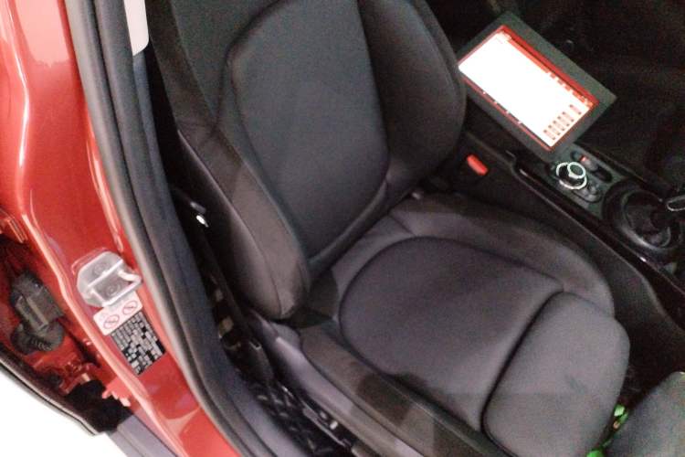 Used MINI Clubman 2022 Updated 2.0T COOPER S Right Front Seat