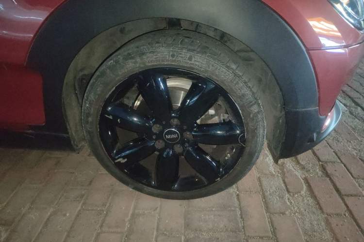 Used MINI Clubman 2022 Updated 1.5T COOPER Right Front Wheel Hub