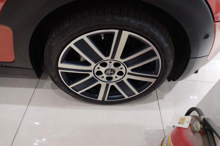 Used MINI Clubman 2022 Updated 2.0T COOPER S Right Front Wheel Hub