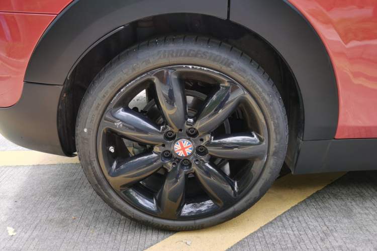Used MINI Clubman 2022 1.5T COOPER Connoisseur Right Rear Wheel Hub