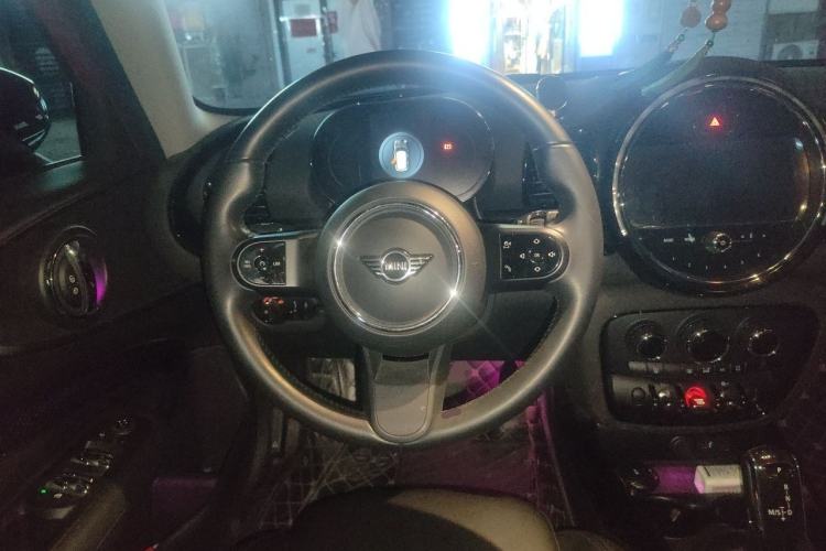 Used MINI Clubman 2022 Updated 1.5T COOPER Steering Wheel