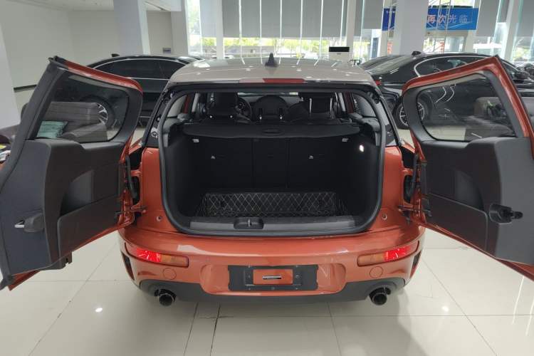 Used MINI Clubman 2022 Updated 2.0T COOPER S Trunk