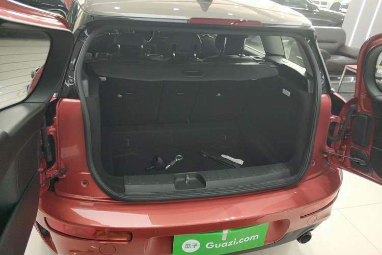 Used MINI Clubman 2022 Updated 2.0T COOPER S Trunk