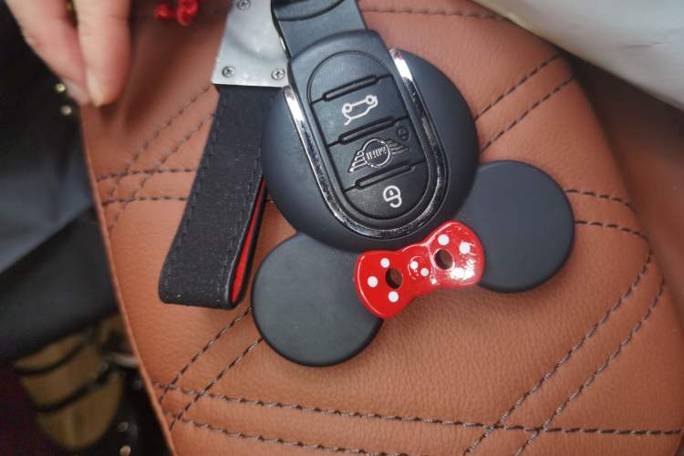 Used MINI Clubman 2022 Facelift 1.5T COOPER Connoisseur Vehicle Key