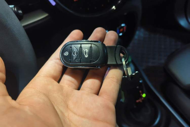 Used MINI Clubman 2022 1.5T COOPER Vehicle Key