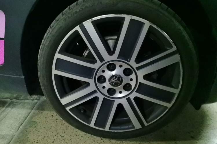 Used MINI Clubman 2022 1.5T COOPER Connoisseur Right Front Wheel Hub