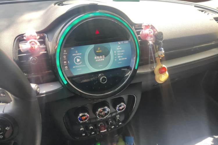 Used MINI Clubman 2022 Updated 2.0T COOPER S Audio And AC Panel