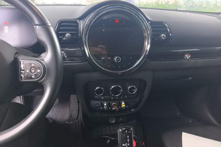 Used MINI Clubman 2022 Updated 1.5T COOPER Audio And AC Panel