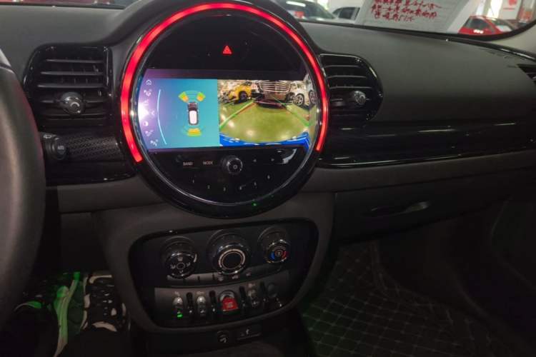 Used MINI Clubman 2022 1.5T ONE Audio And AC Panel