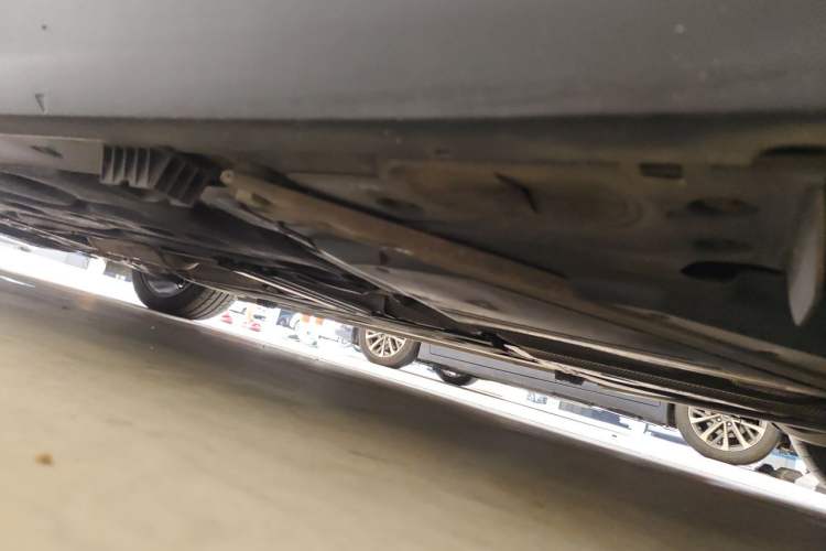 Used MINI Clubman 2022 1.5T ONE Chassis Rear Left