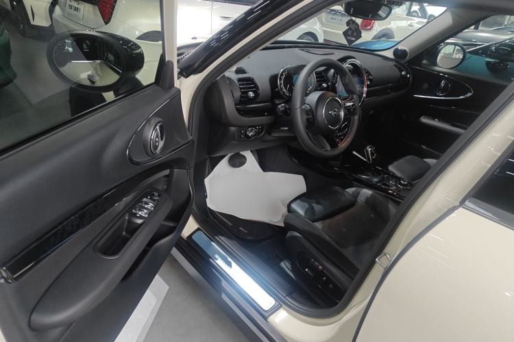 Used MINI Clubman 2022 2.0T COOPER S Driver Seat