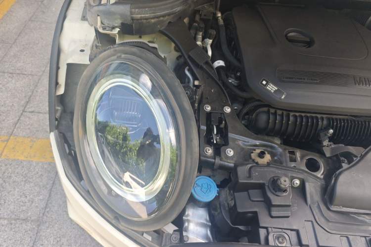 Used MINI Clubman 2022 Updated 2.0T COOPER S Engine Bay Right