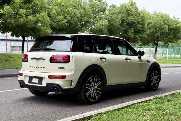 Used MINI Clubman 2022 2.0T COOPER S Exterior 2