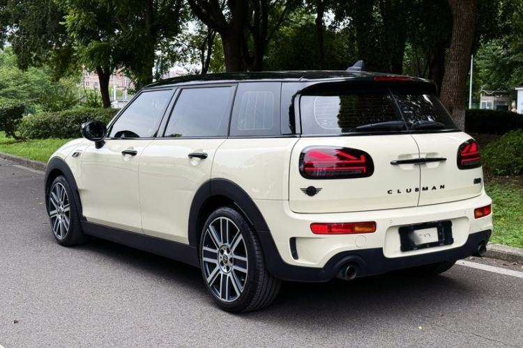 Used MINI Clubman 2022 2.0T COOPER S Exterior 4