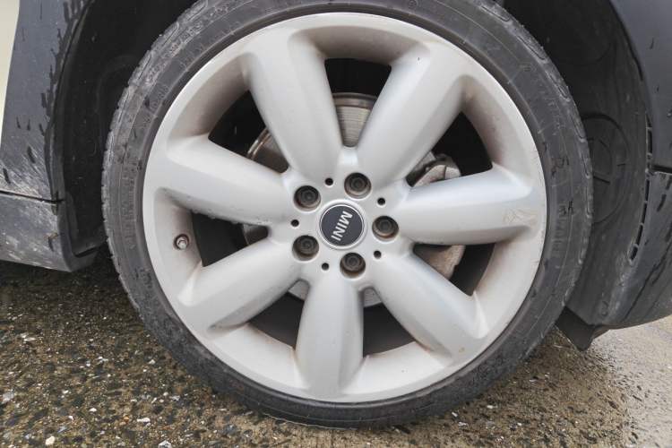 Used MINI Clubman 2022 Updated 1.5T COOPER Exterior 7