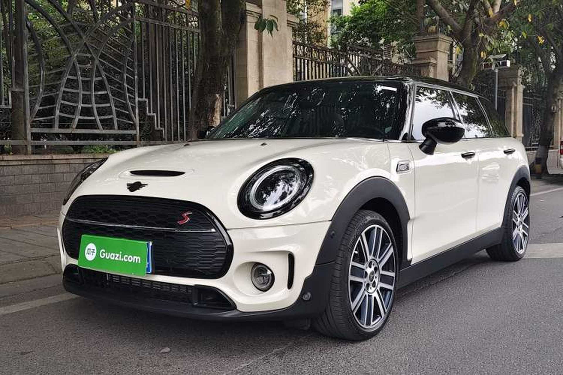 Used MINI Clubman 2022 2.0T COOPER S Front Left 45 Deg