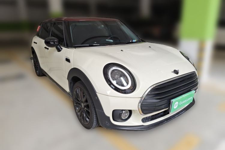 Used MINI Clubman 2022 1.5T ONE Front Right 45 Deg