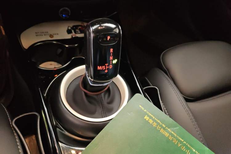 Used MINI Clubman 2022 1.5T ONE Gear Lever