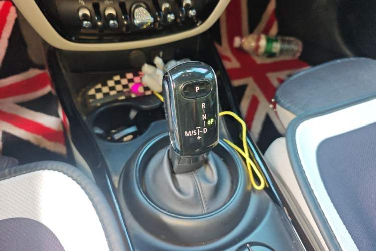 Used MINI Clubman 2022 Updated 2.0T COOPER S Gear Lever