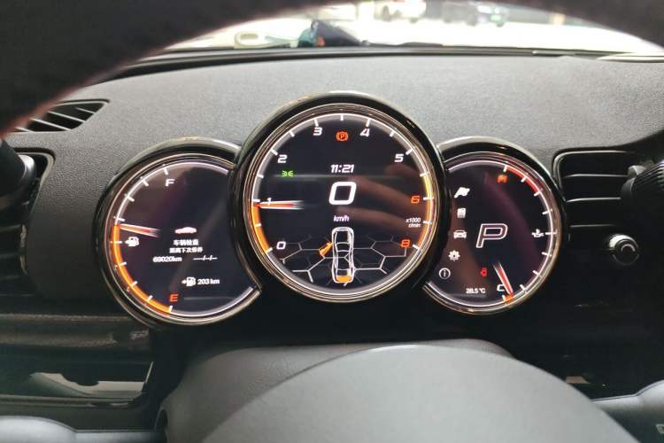Used MINI Clubman 2022 1.5T ONE Instrument Cluster