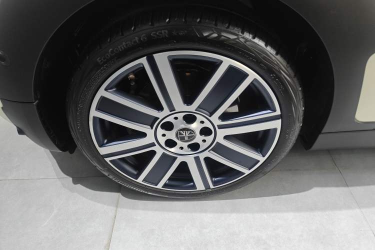 Used MINI Clubman 2022 2.0T COOPER S Left Front Wheel Hub