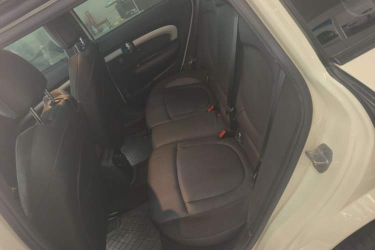 Used MINI Clubman 2022 2.0T COOPER S Left Rear Seat