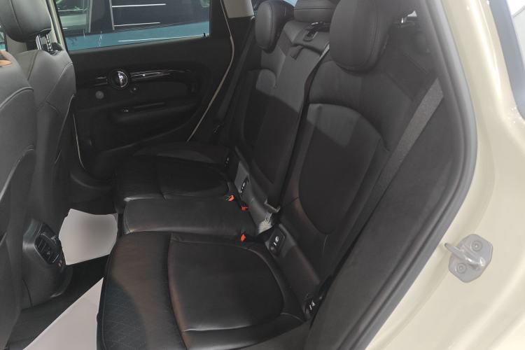 Used MINI Clubman 2022 2.0T COOPER S Left Rear Seat