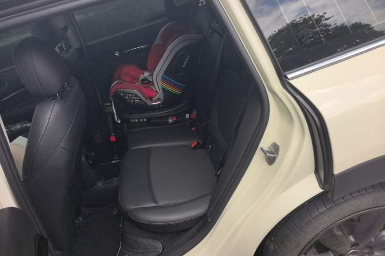 Used MINI Clubman 2022 Updated 1.5T COOPER Left Rear Seat