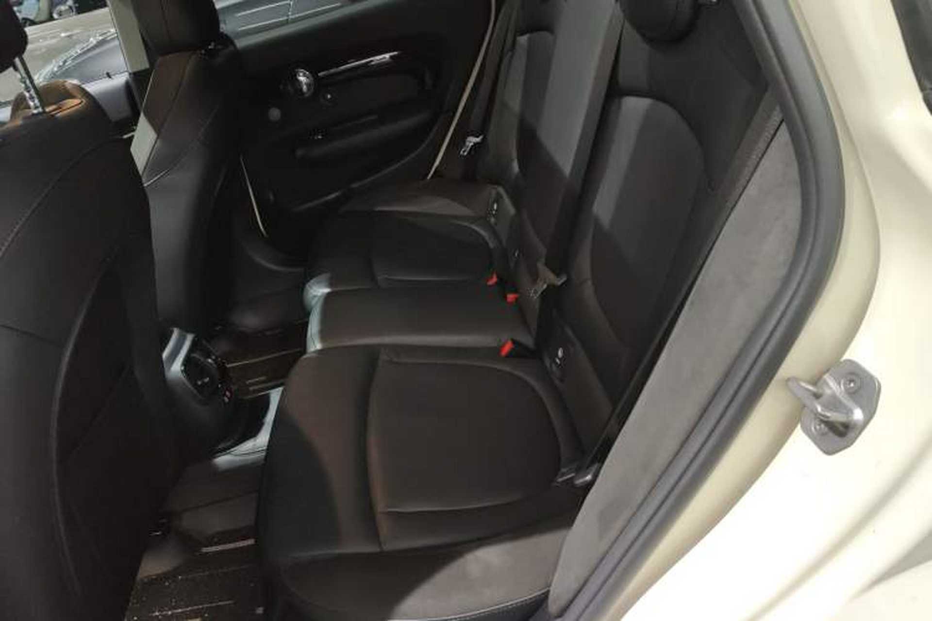 Used MINI Clubman 2022 2.0T COOPER S Left Rear Seat