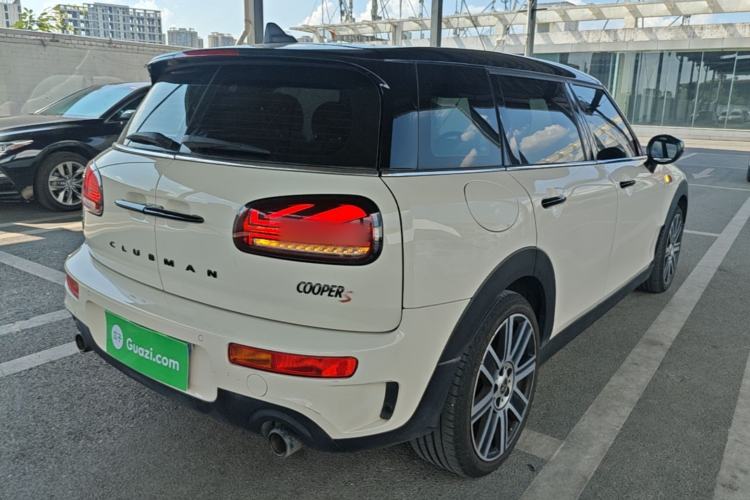 Used MINI Clubman 2022 Updated 2.0T COOPER S Rear Right 45 Deg