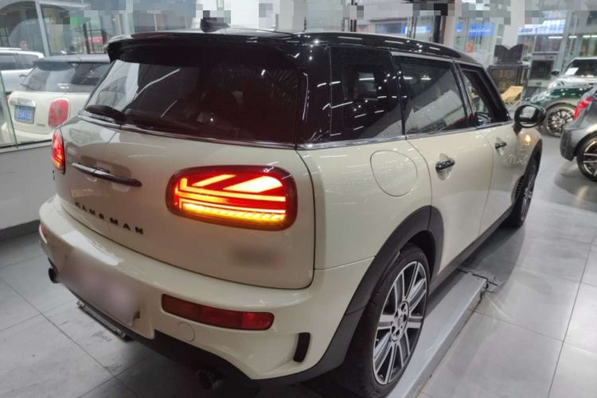 Used MINI Clubman 2022 2.0T COOPER S Rear Right 45 Deg