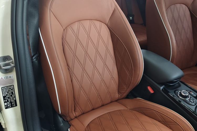 Used MINI Clubman 2022 2.0T COOPER S Right Front Seat