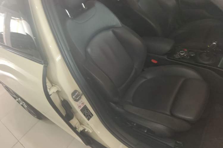 Used MINI Clubman 2022 2.0T COOPER S Right Front Seat
