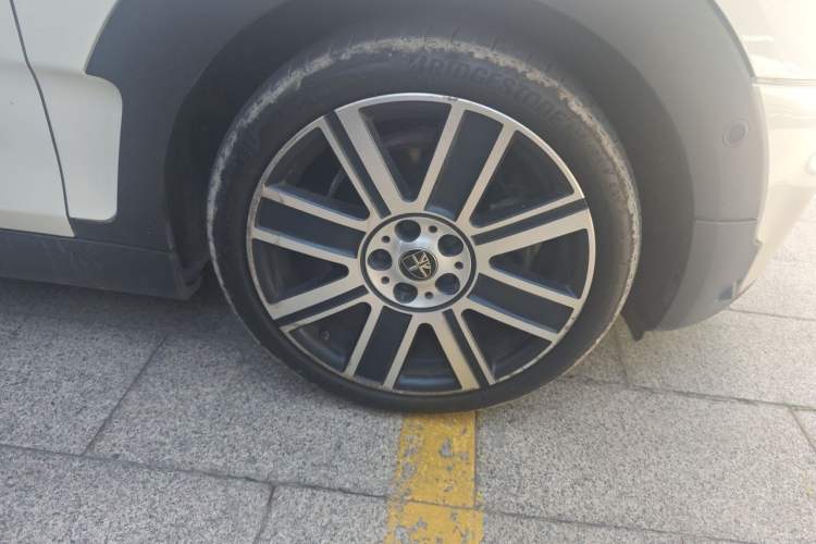 Used MINI Clubman 2022 Updated 2.0T COOPER S Right Front Wheel Hub
